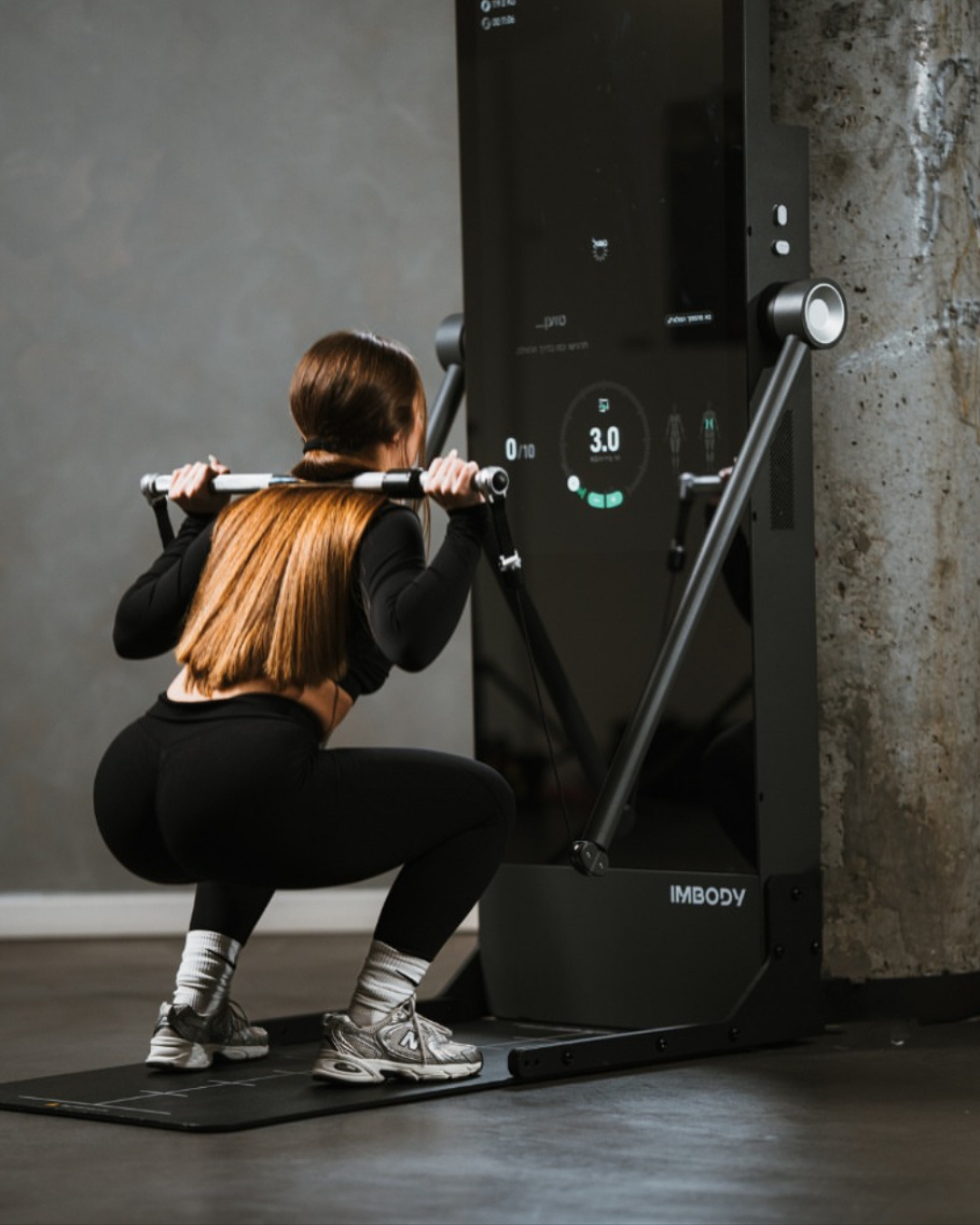 BARBELL BAR